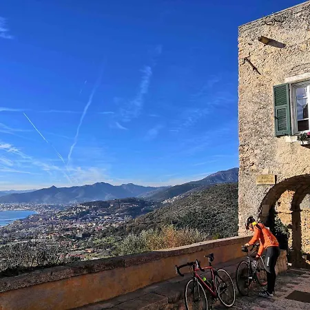 Appartement Posto Auto E Vista Magnifica Relax A 900 Metri Dal Mare *