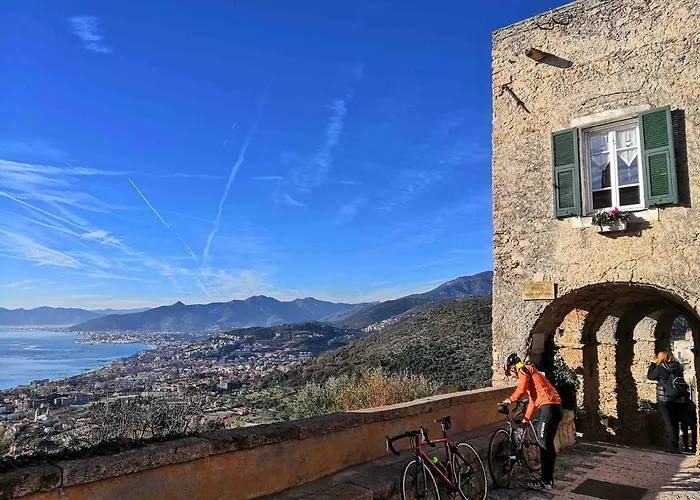 Appartement Posto Auto E Vista Magnifica Relax A 900 Metri Dal Mare *